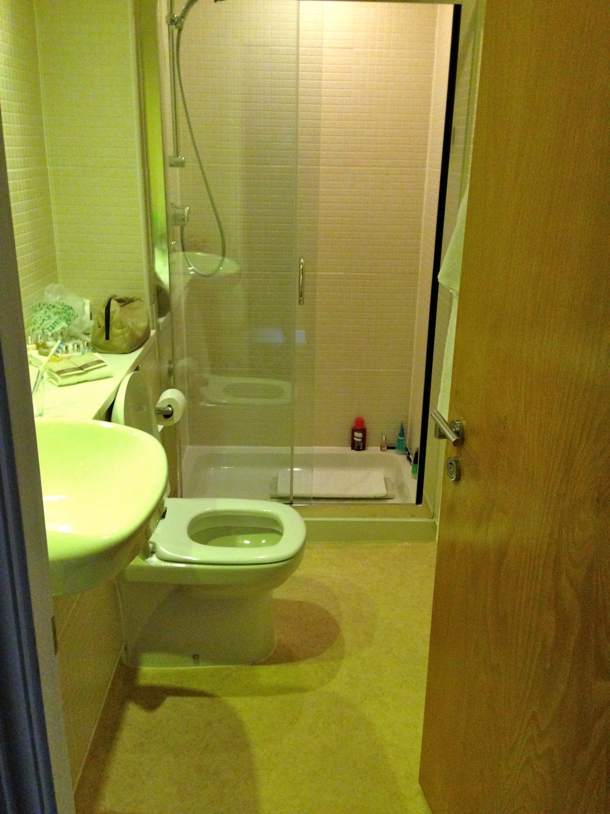 We were horrified to have spent £238 per night on this.